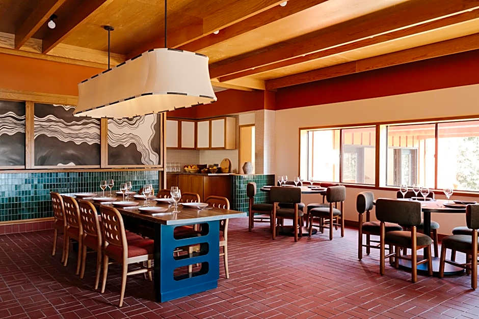 Lodge At Marconi