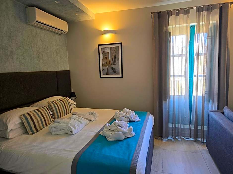 D Townhouse Boutique Suites