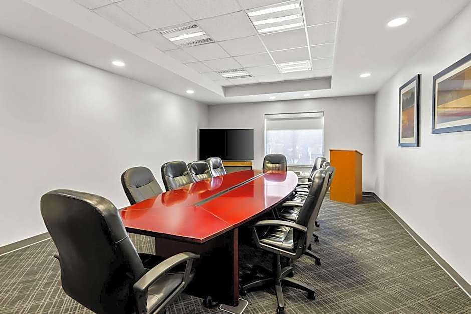 Comfort Suites Salem-Roanoke I-81