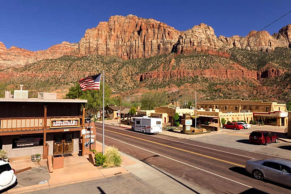 Pioneer Lodge Springdale