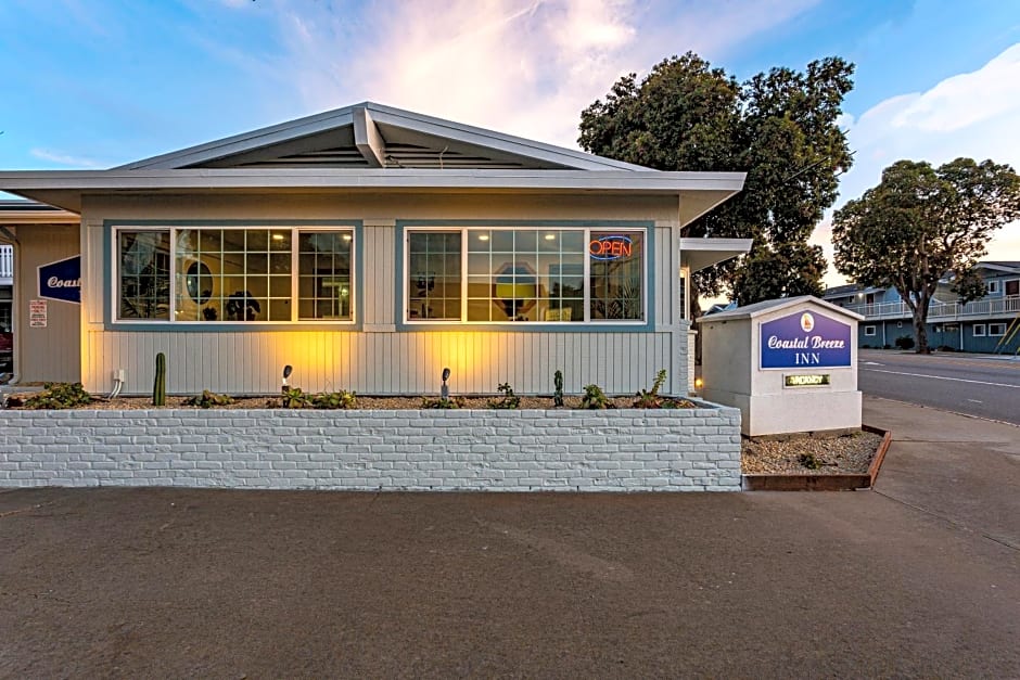 Coastal Breeze Inn