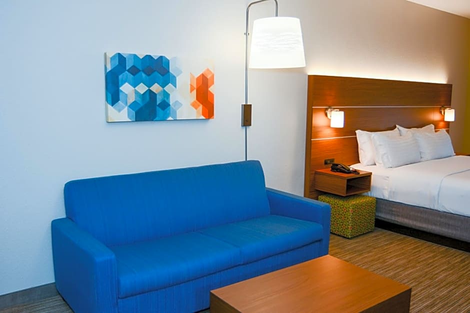 Holiday Inn Express Hotel & Suites New Boston, an IHG Hotel