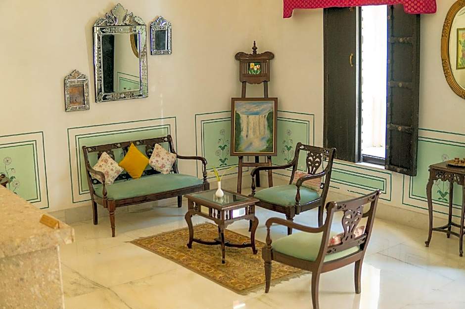 Amar Kothi Hotel