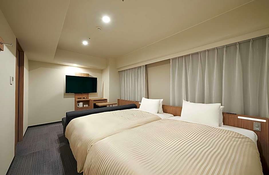 Sotetsu Fresa Inn Yokohama Higashiguchi