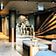 The Motley Hotel Richmond, Tapestry Collection by Hilton