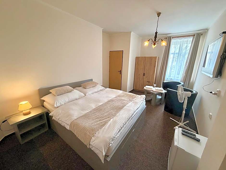 Hotel Zlatý Kříž