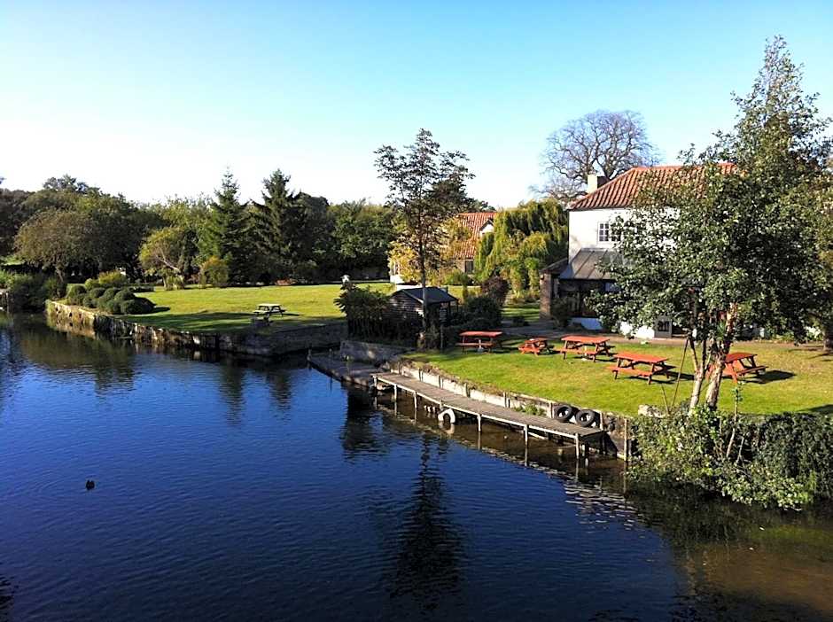 Bridge Hotel Brandon