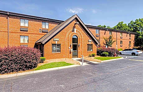 Studio 6 Suites Greenville, SC - Haywood Mall