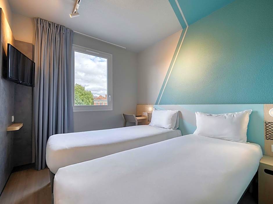 ibis budget Orly Chevilly Tram 7