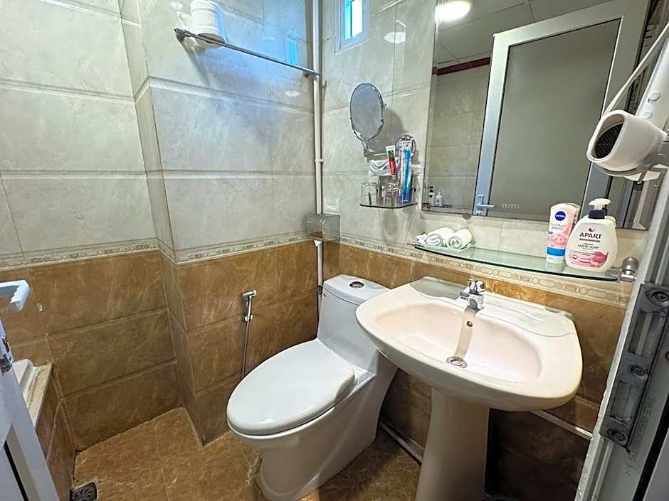 A25 Hotel - 44 Hang Bun