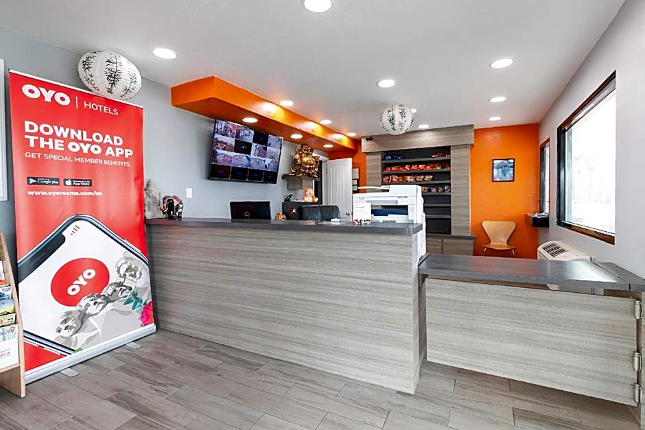 OYO Hotel Lake Charles Hwy 10