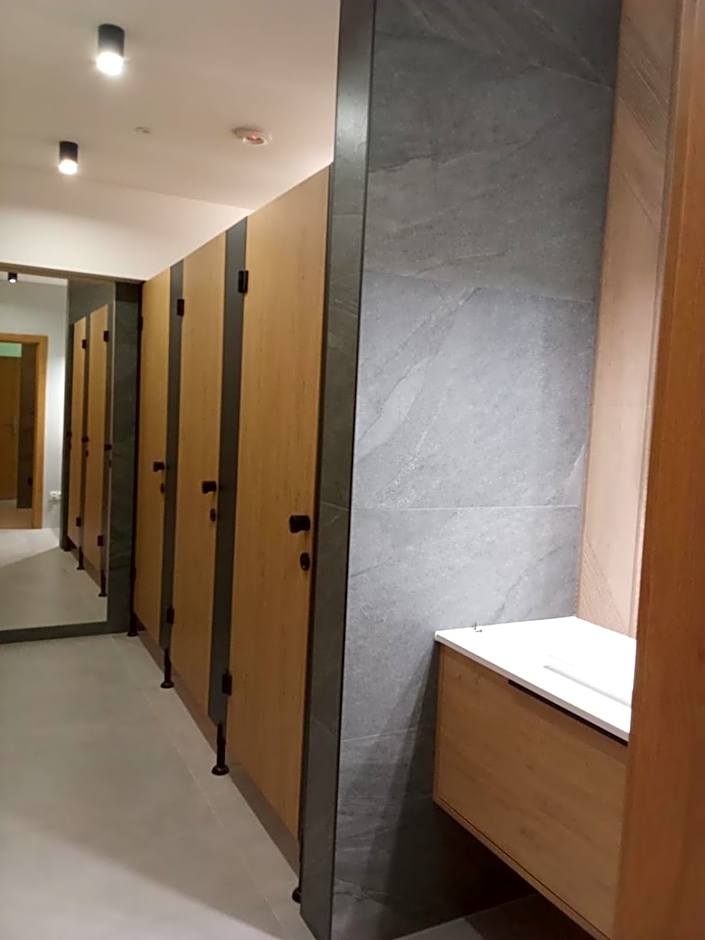 MODRZEW - noclegi w Pyzówce