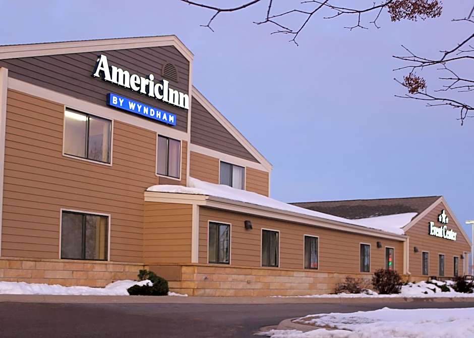 AmericInn by Wyndham Mankato Event Center