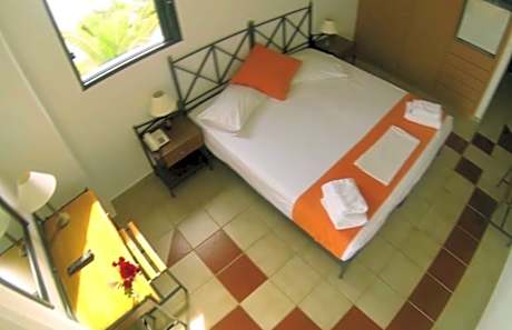 Single Mountain View