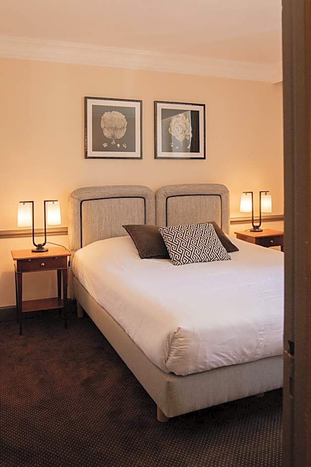 Château des Comtes de Challes