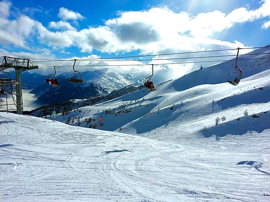 Azureva Les Karellis - Skipass Inclus!