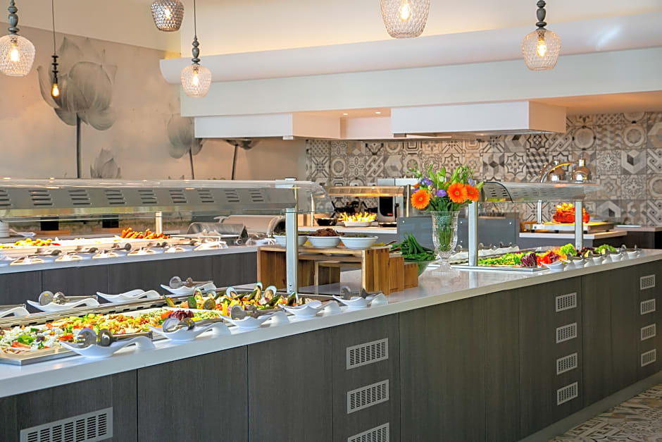 Vangelis Hotel & Suites