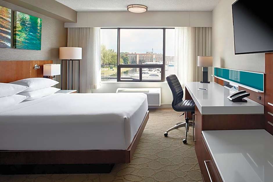 Delta Hotels by Marriott Kingston Waterfront