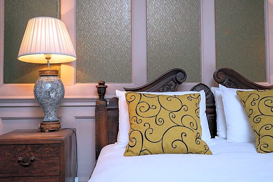 Cross Hands Hotel by Greene King Inns