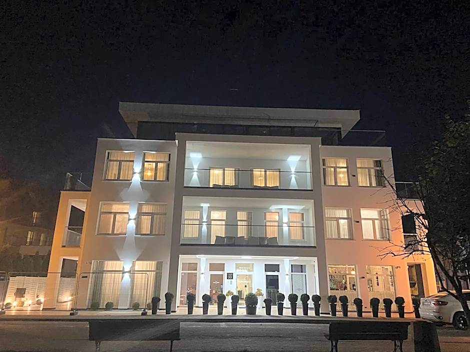 Residence Puro Beach - Adults only