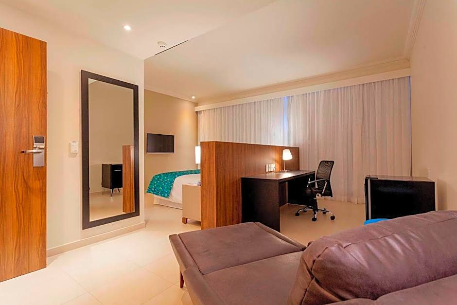 Tulip Inn Sete Lagoas