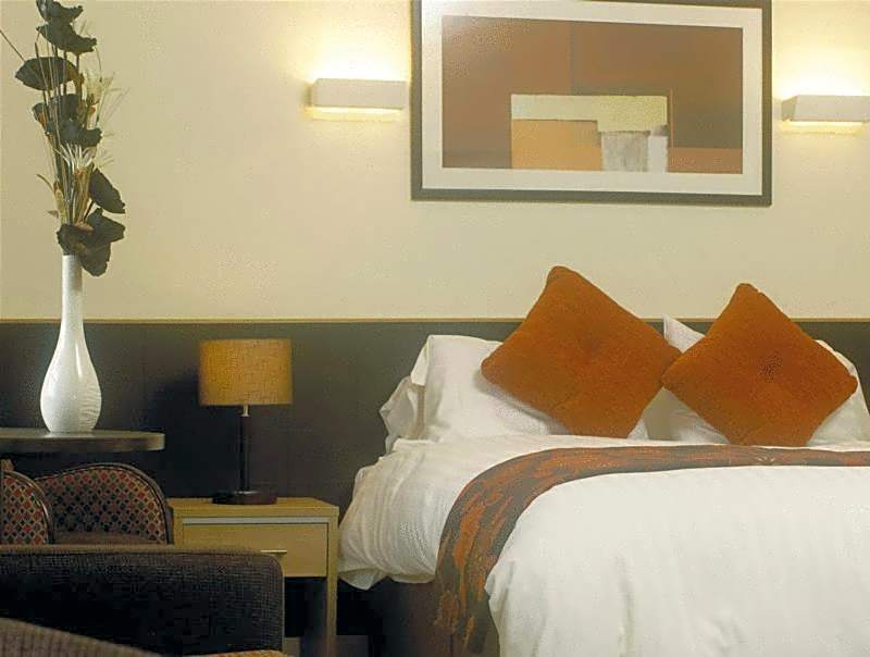 Strangford Arms Hotel