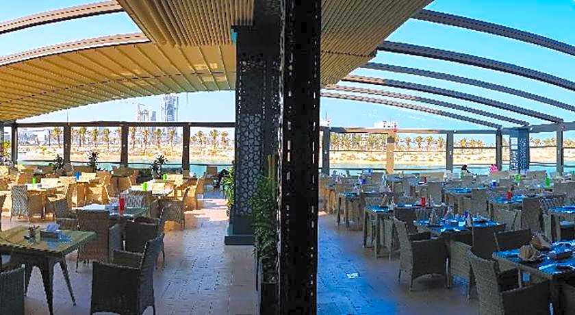 Golden Tulip Al Khobar Suites