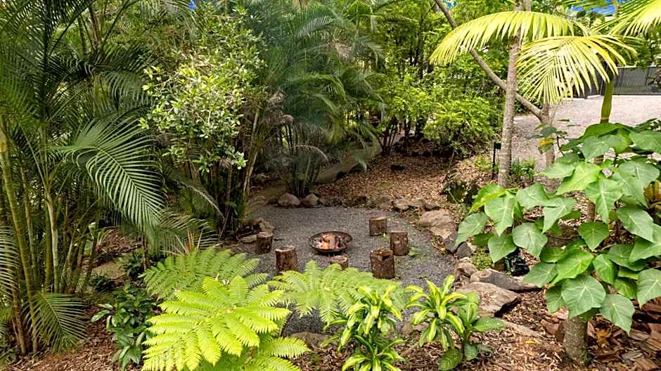 Hunchy Hideaway
