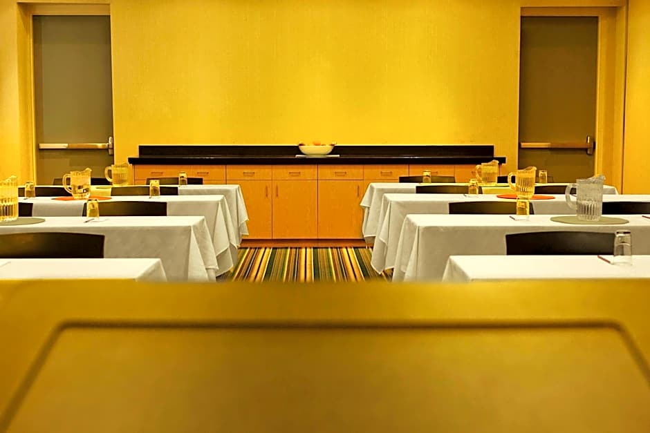 Aloft Minneapolis