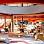 Almenat Embu das Artes Sao Paulo, Tapestry Collection