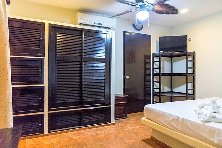 Moonshine Hotel