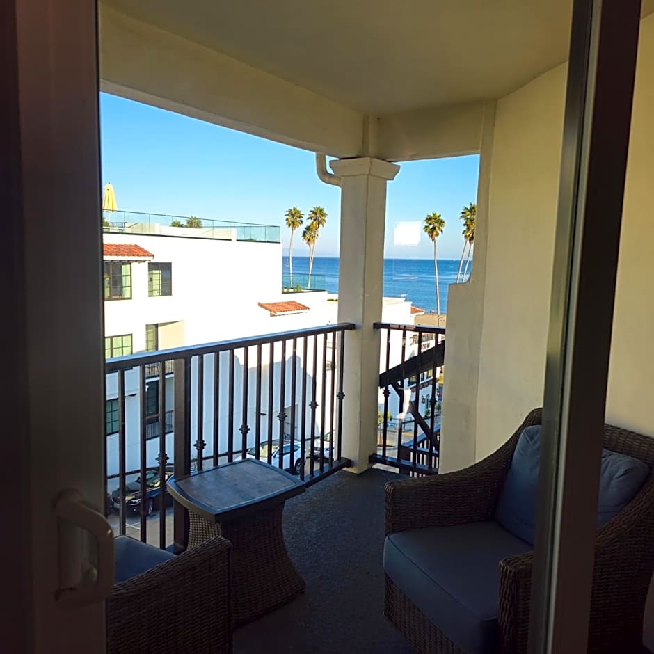 Casablanca Inn on The Beach