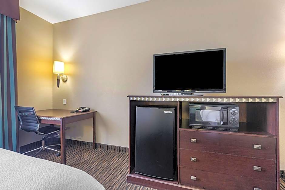 Best Western Mineola Inn