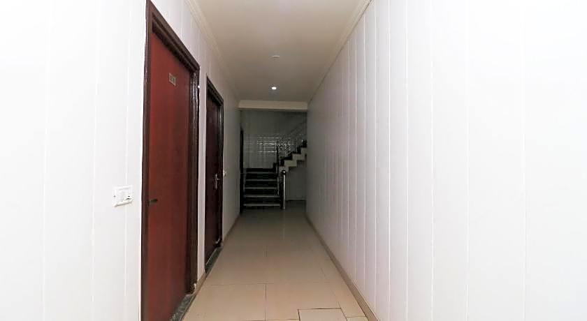 Hotel Gayatri Palace