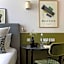 Le Petit Beaumarchais Hotel & Spa