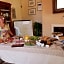 Marta Guest House
