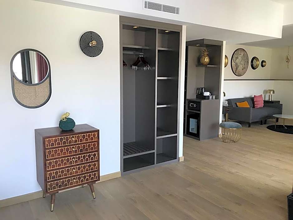 Hôtel La Villa Port d'Antibes & Spa