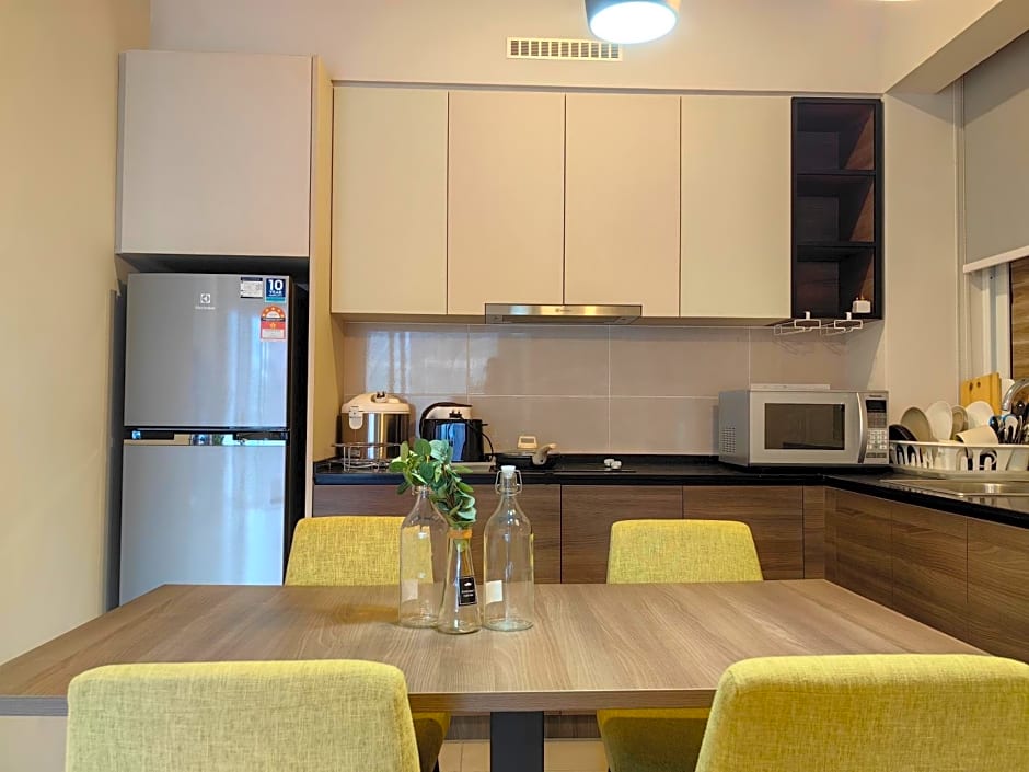 Windmill Upon Hills, Genting Highlands by Rverse Suite