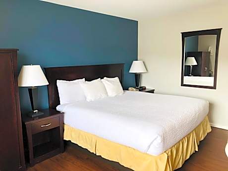 King Room - Non-Smoking