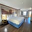 Days Inn by Wyndham Suites Fredericksburg