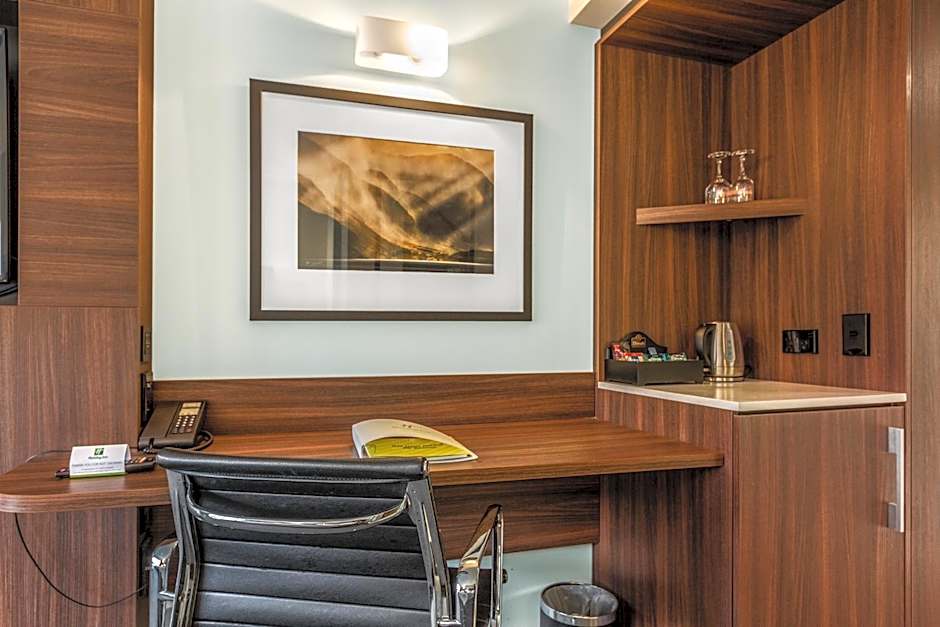 Holiday Inn Queenstown Frankton Road By IHG