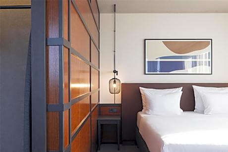 Junior Suite with Balcony