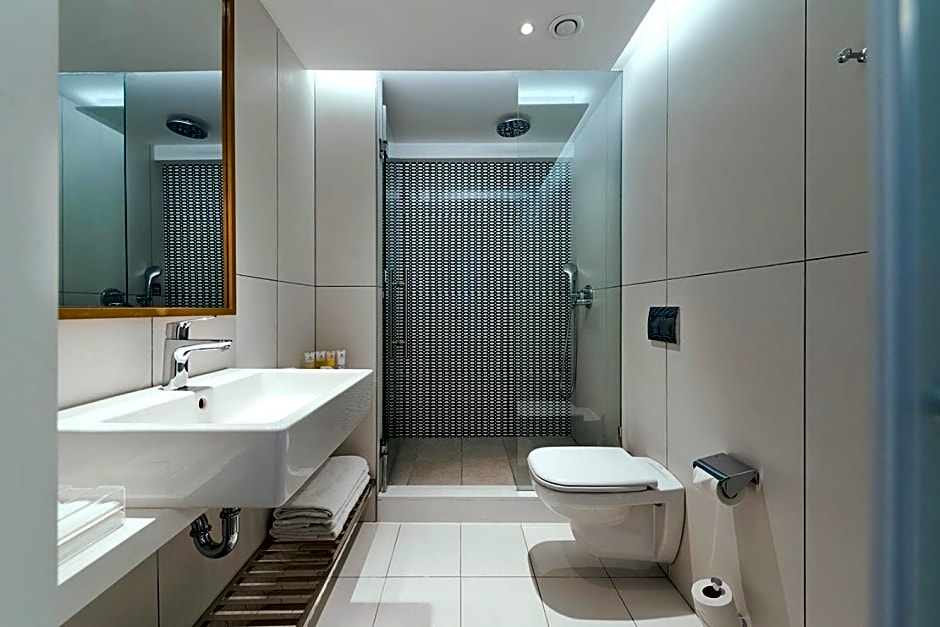 Isrotel Agamim Hotel