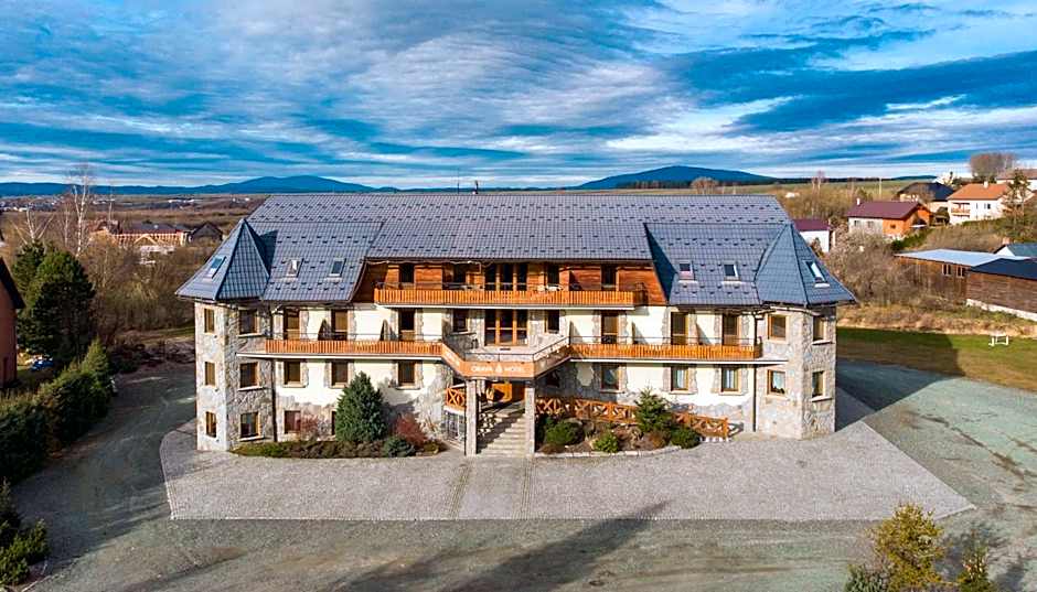 Orava Hotel