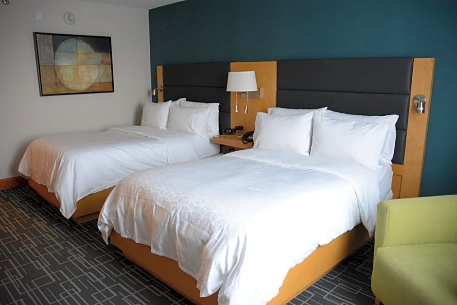 Holiday Inn Express Stamford, an IHG Hotel