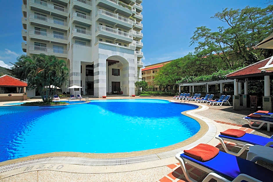 Waterfront Suites Phuket By Centara