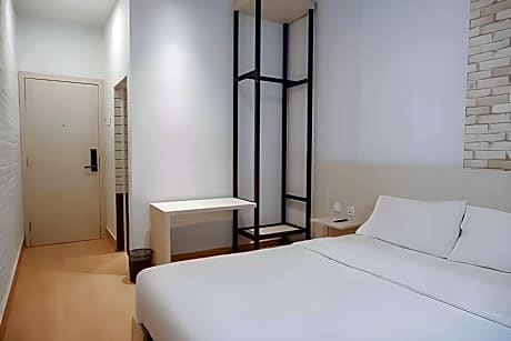 Prime Inn near Jalan Sekip Medan RedPartner