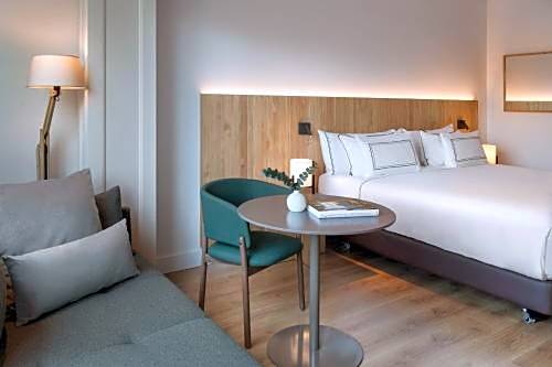 Melia Madrid Barajas