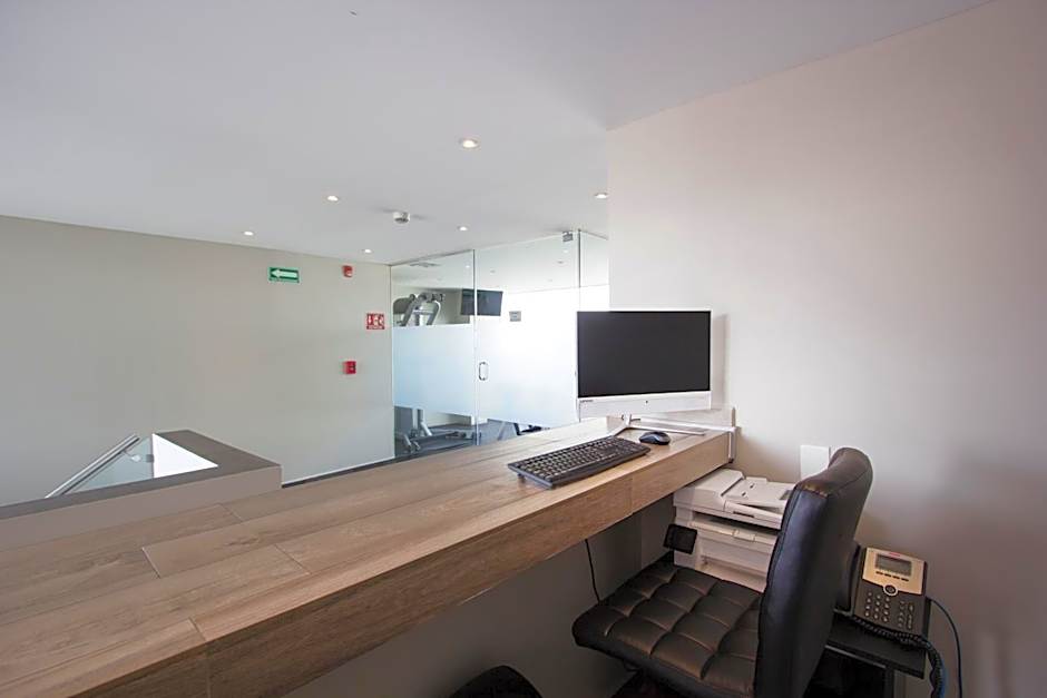 Isaaya Hotel Boutique by WTC