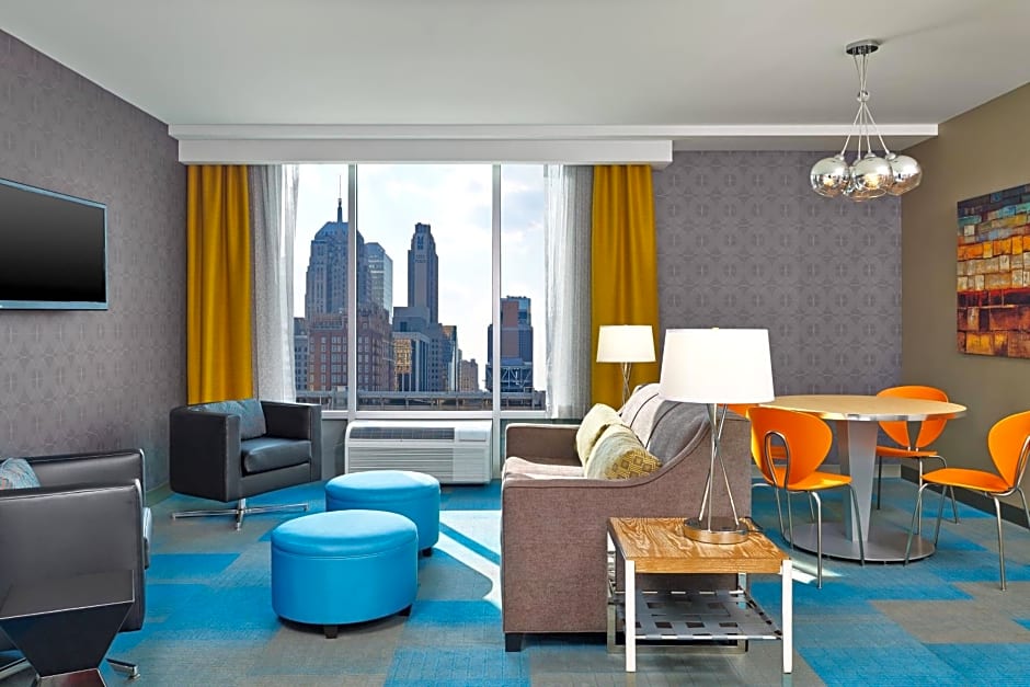Aloft Oklahoma City Downtown – Bricktown